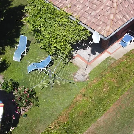 Betti Apartman Prázdninový dům