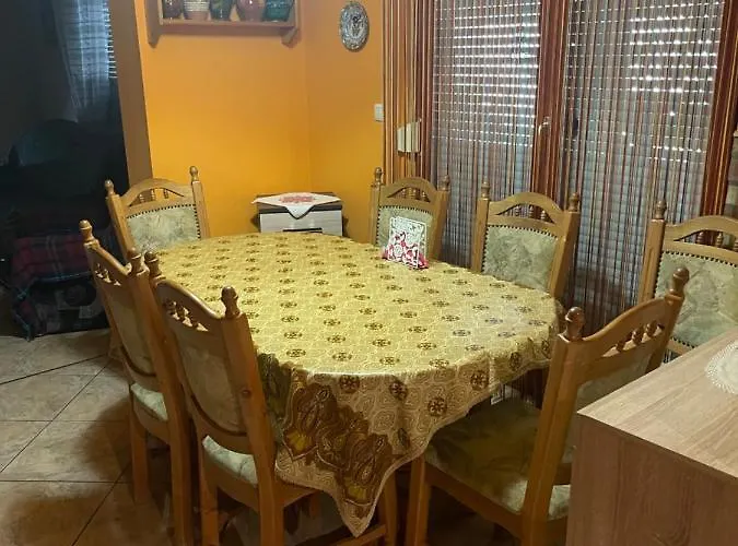 בית נופש 4 Haloszobas Balatonberény